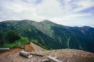 山峰