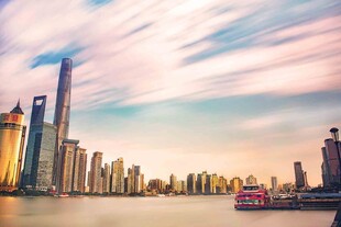 上海外滩城市天际线美景