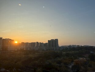 城市日出
