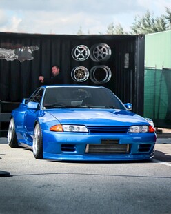 炫酷藍(lán)色改裝車