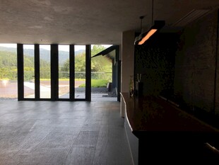 現(xiàn)代簡(jiǎn)約風(fēng)格室內(nèi)空間