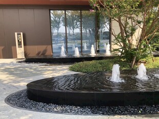 庭院圓形噴泉景觀設(shè)計