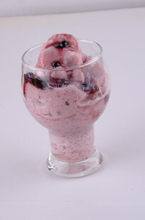 美味藍莓冰淇淋