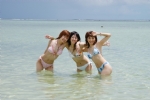 海滨浴场女性