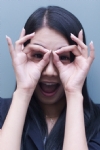 望远镜手势