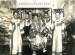 慈禧太后在乐寿堂留影