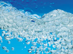 水