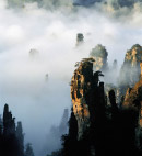 雾山奇景