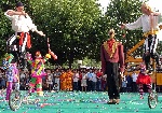 外国民俗风情表演队为中国宜昌三峡国际旅游节助阵