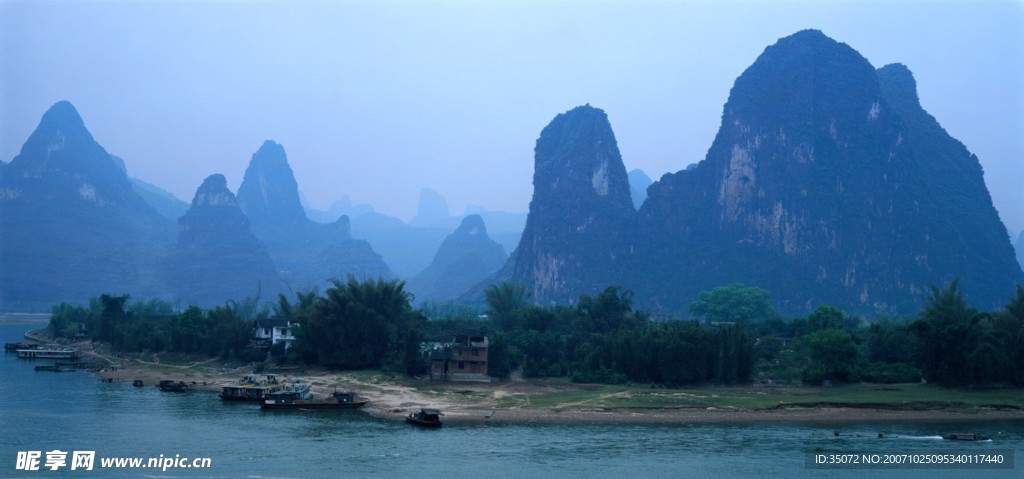 秀丽山河