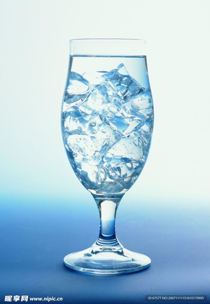 酒杯