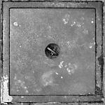 地面物体24