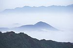 群山