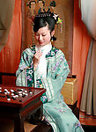 下棋美女古装照 159