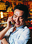 酒吧男人打电话3