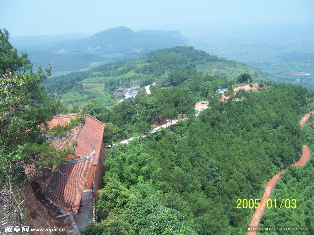 红岩风景