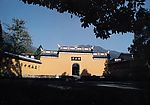 寺庙大门