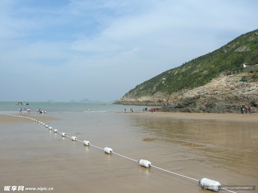 夏日的海滩
