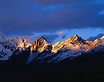 雪山美景