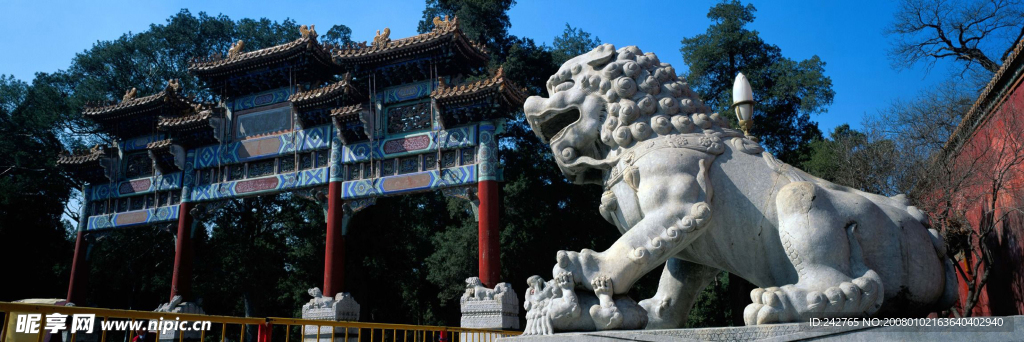宏伟建筑（宽幅）