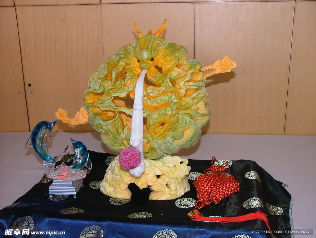 龙腾盛世
