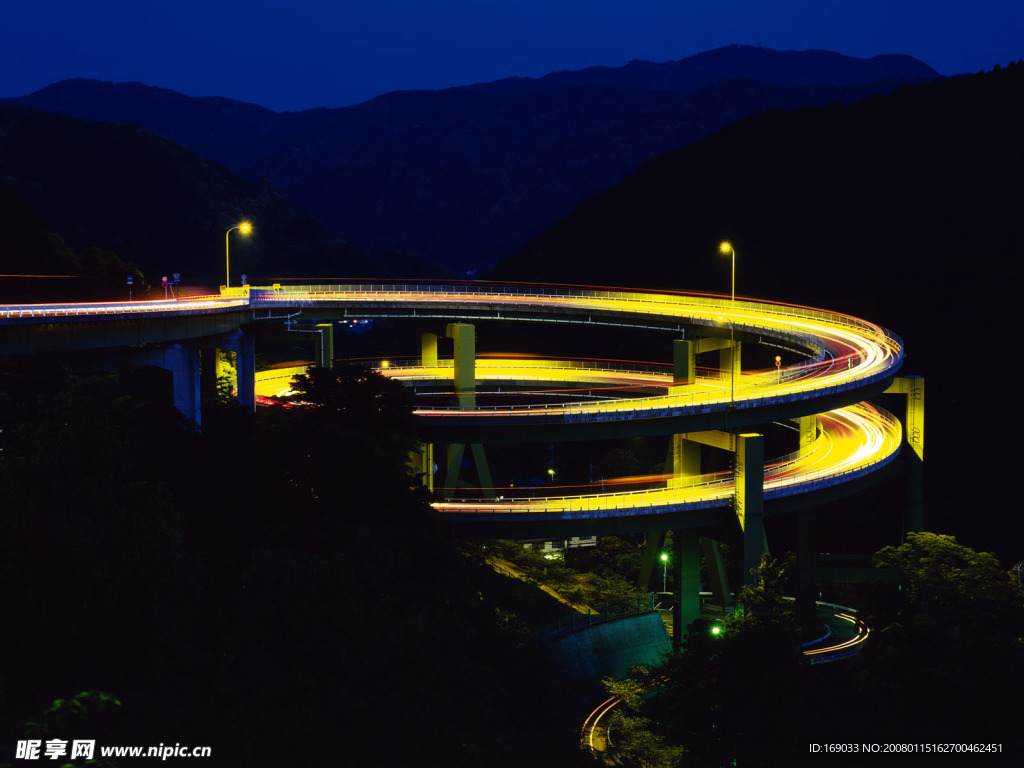 道路