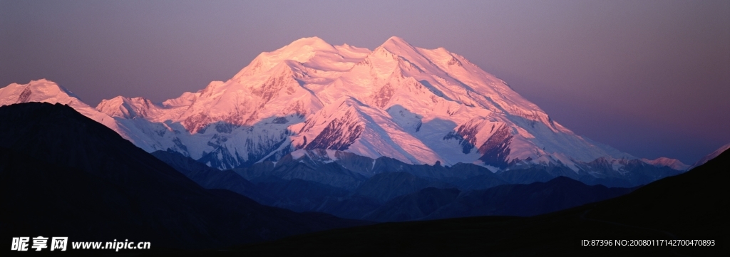 高原雪山