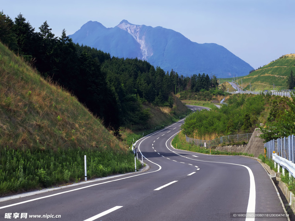 道路