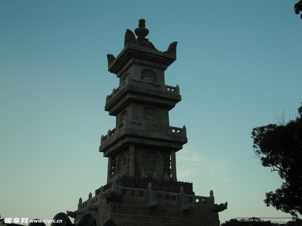 普陀山元朝宝塔