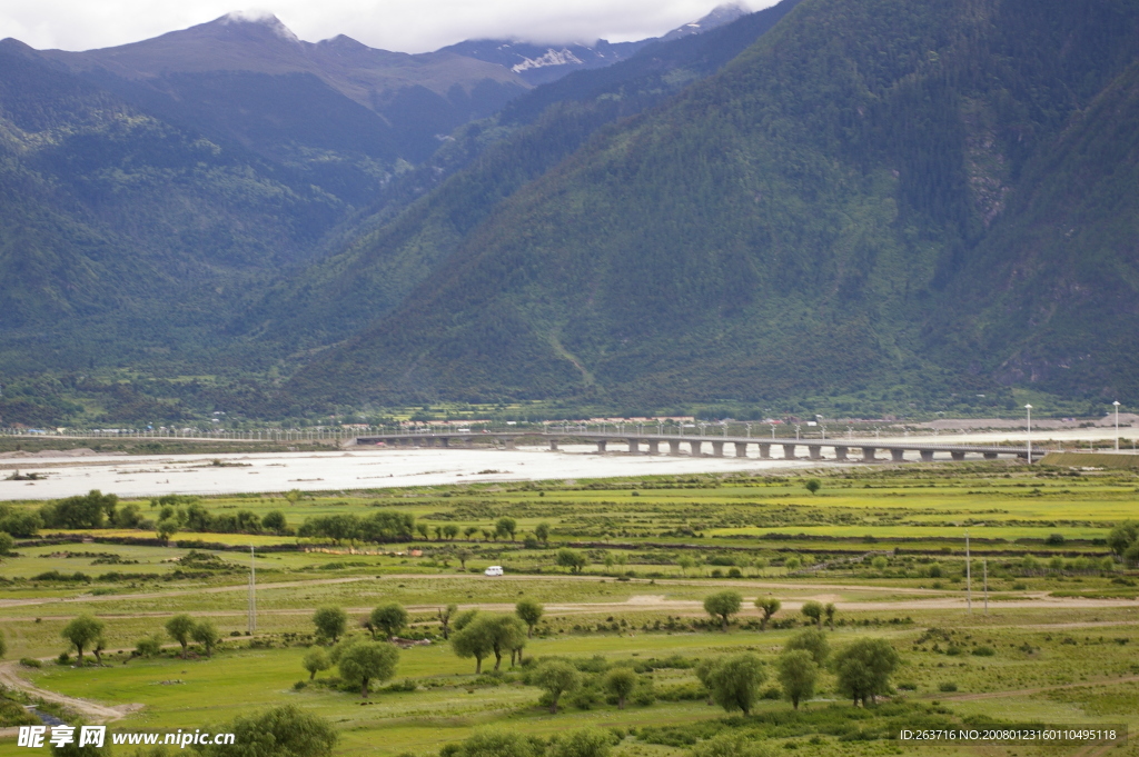 高原山水