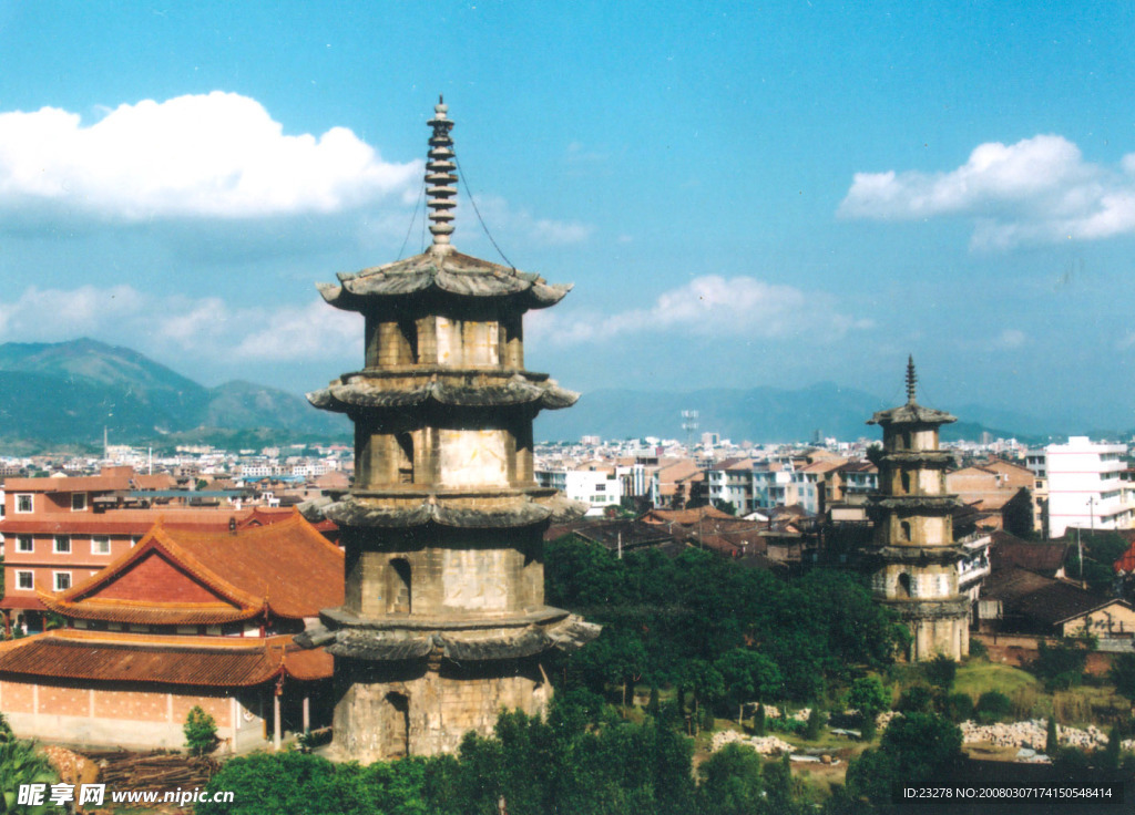 龙华双塔
