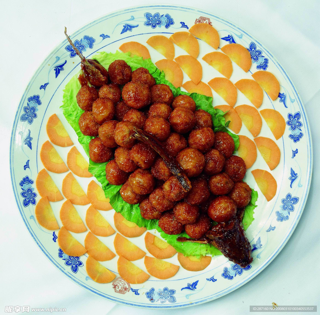 红烧鱼丸