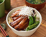 青椒烤鳗饭