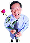 商务男士送玫瑰花