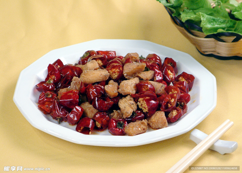 辣子仔鸡