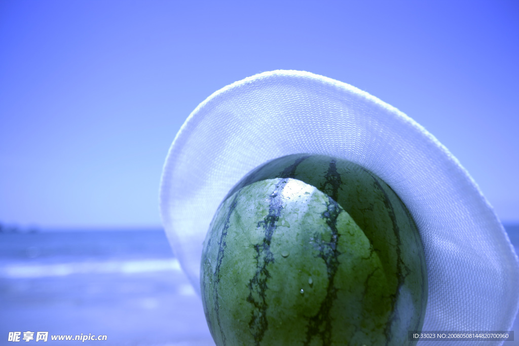 沙滩夏天西瓜