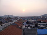 落日罩山村