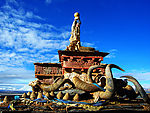 西藏神山圣塔