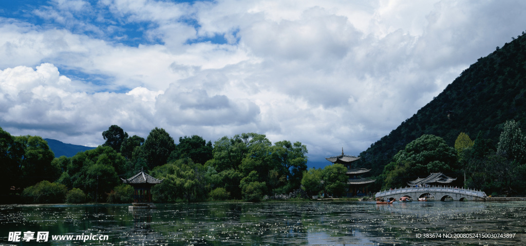 小桥流水