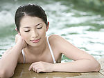 温泉女孩