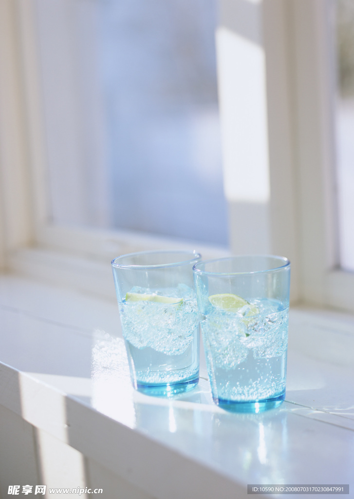 柠檬冰水