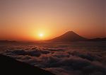 夕阳云海