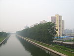 市内小河