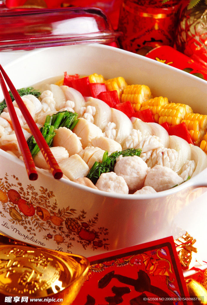 家常菜（丸子玉米青菜）