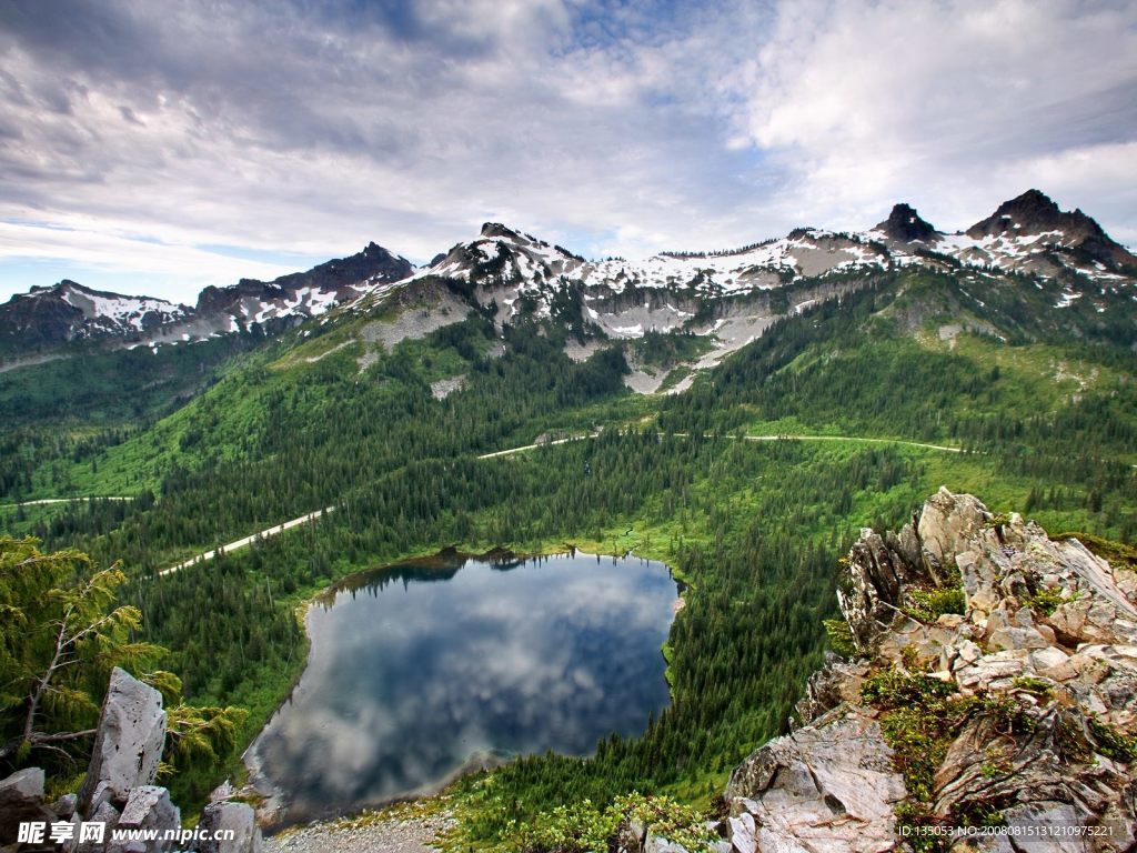 华盛顿雷尼尔山国家公园风景