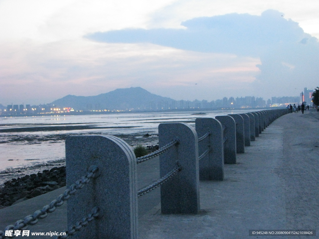 石柱栏杆