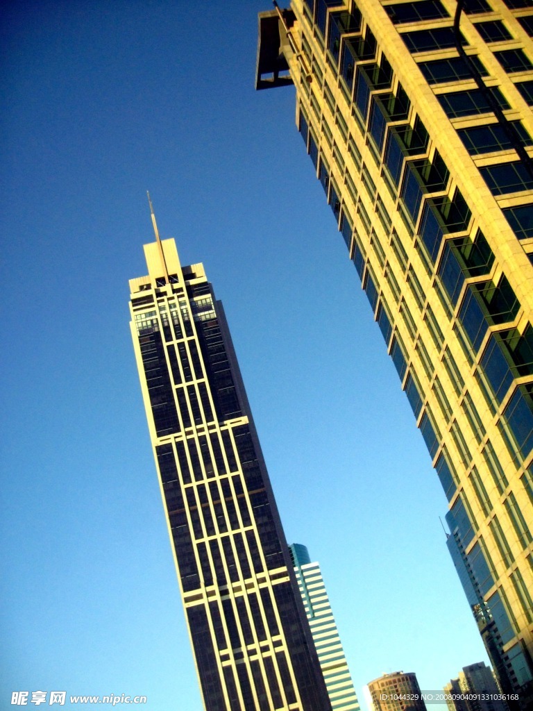 上海现代建筑