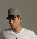 侧田 Justin Lo