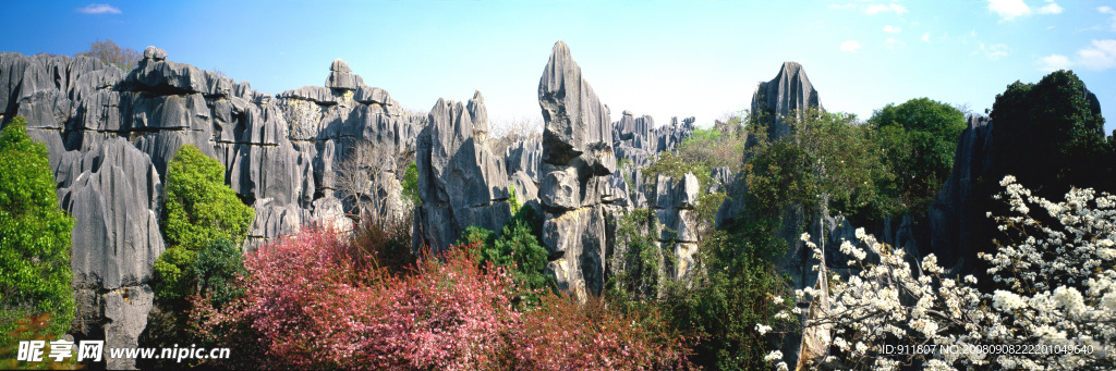 山石风景画
