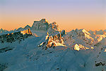 群山
